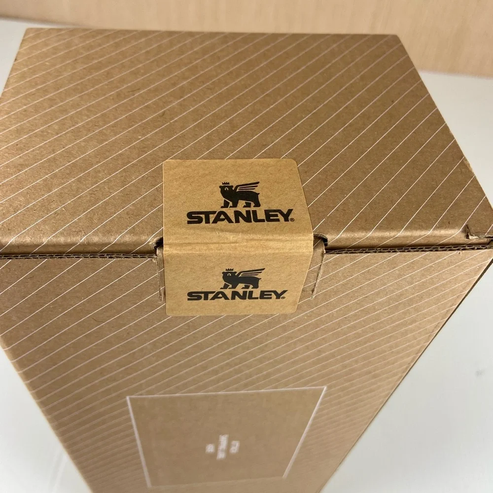 New Stanley Brown Travel Tumbler with Amber-Gold Accents - Picture 10 of 11